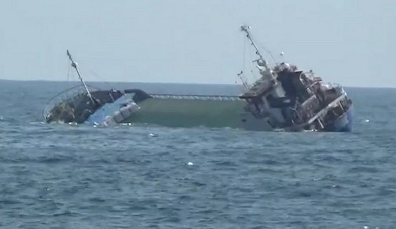 Egey dənizində gəmi batıb, 18 nəfər itkin düşüb
