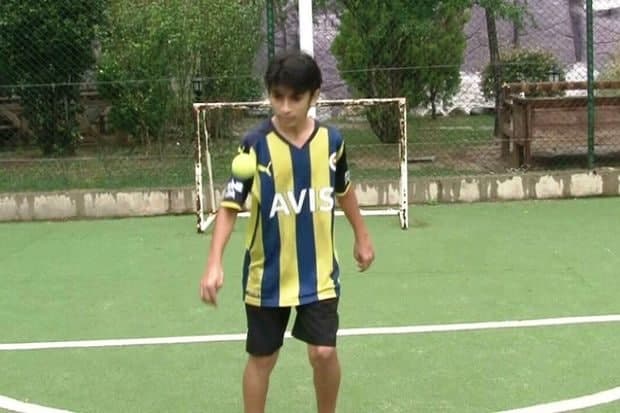 Türkiyədə 12 yaşlı oğlan Messinin rekordunu qırdı - VİDEO | KONKRET